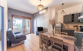 appartement 3 min a pied du centre d'Uzès parking piscine